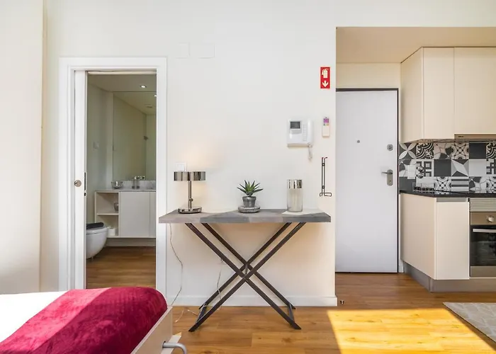 Whome | Alcantara Smart Apartmán Lisboa